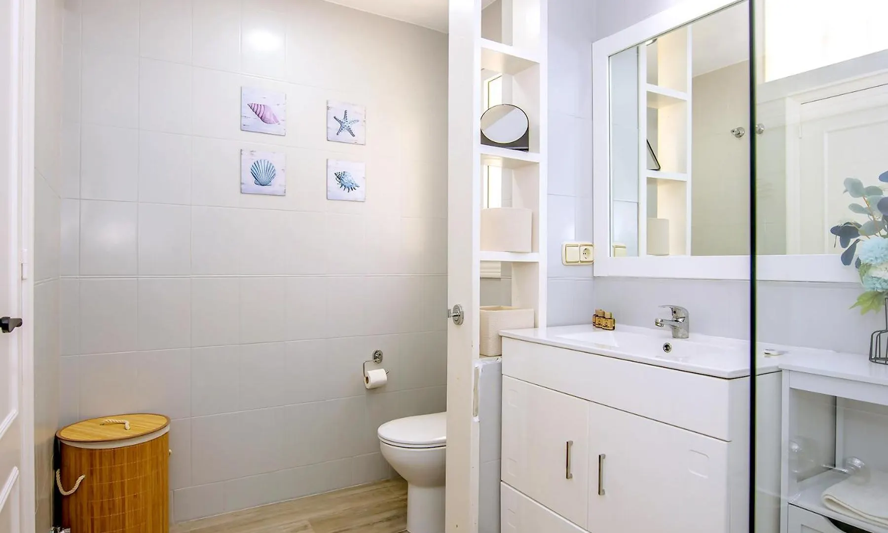 Проживание в семье Vera Playa Fantastico Bajo Jardin Piscina Wifi Ac
