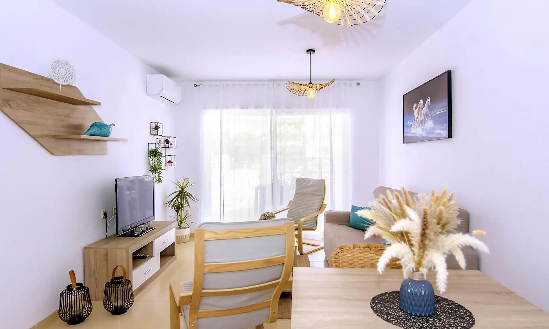 Проживание в семье Vera Playa Fantastico Bajo Jardin Piscina Wifi Ac Испания