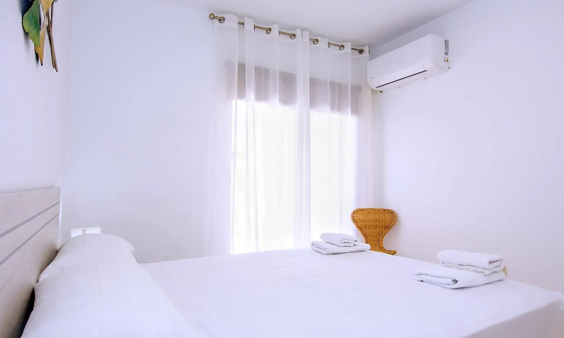 Vera Playa Fantastico Bajo Jardin Piscina Wifi Ac Проживание в семье